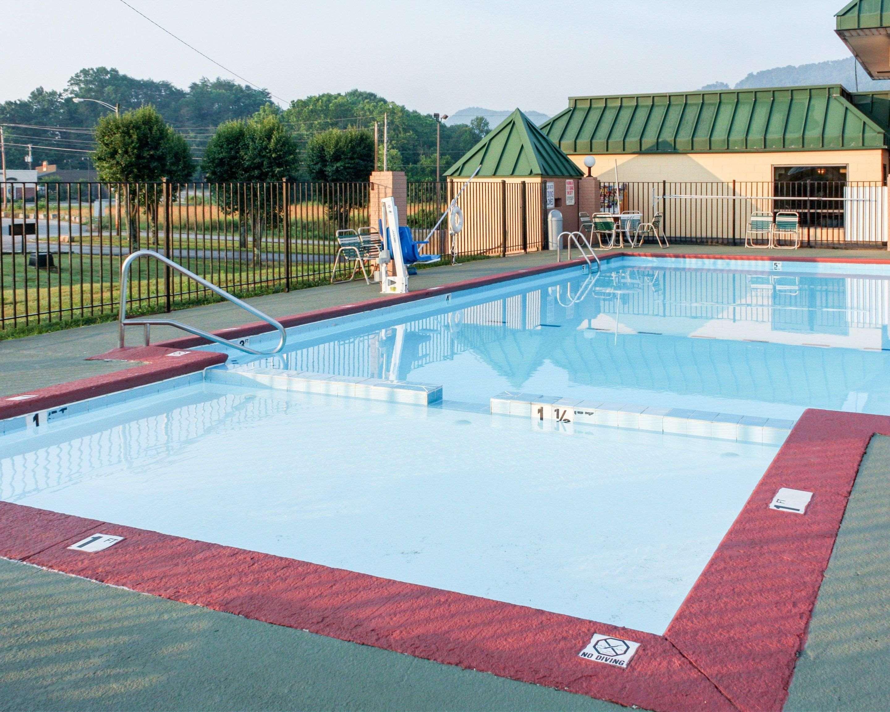 Econo Lodge Rocky Top Εξωτερικό φωτογραφία